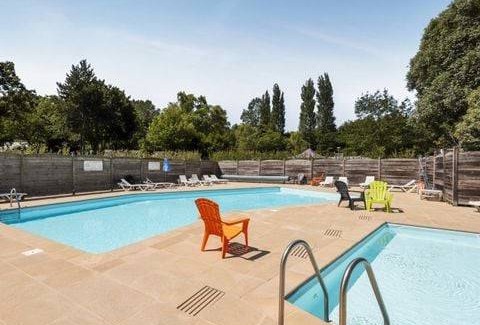 Plouezoch Alquiler De RV | 27 m² Caravana ∙ 2 habitaciones ∙ 5 personas