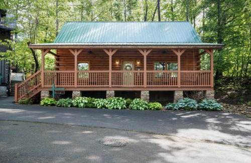 Gatlinburg Casa | 270 Black Bear Retreat Cabin