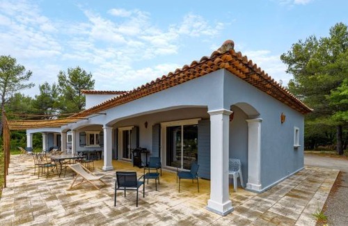 Signes Casa | 270 m² Casa ∙ 6 habitaciones ∙ 10 personas