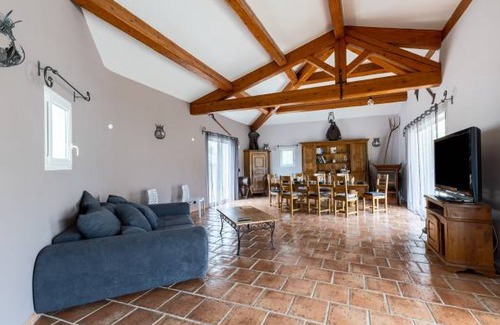 Signes Casa | 270 m² Casa ∙ 6 habitaciones ∙ 10 personas