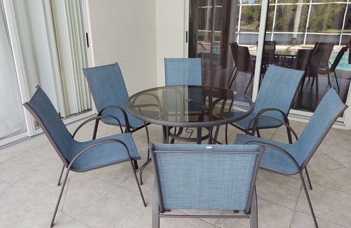 Chatham Park Villa | Villa Tranquila Residencial Estate con vistas al lago