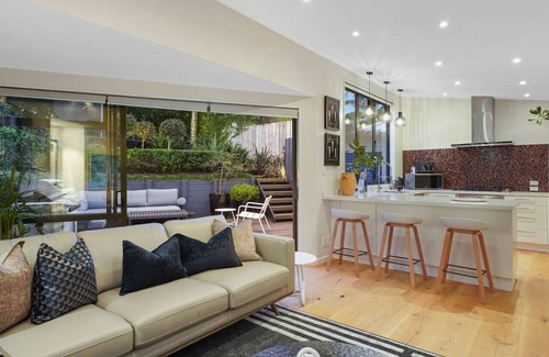 Freemans Bay Casa | 28 Collingwood Street, Freemans Bay, Auckland 1011