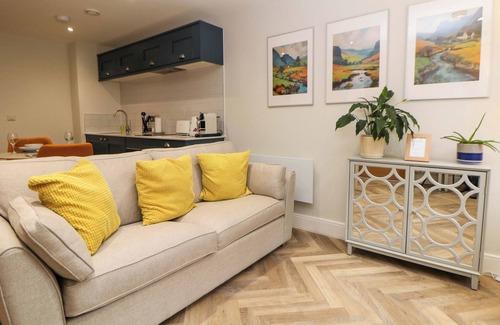 Stoney Middleton Cabaña | 28 Rock Mill Holiday Apartments