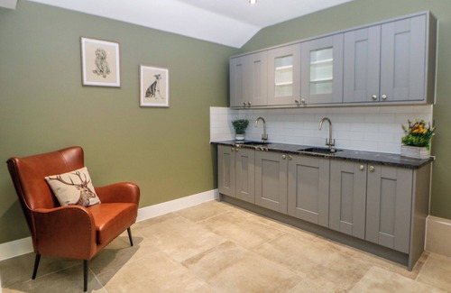 Stoney Middleton Cabaña | 28 Rock Mill Holiday Apartments