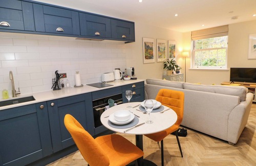 Stoney Middleton Cabaña | 28 Rock Mill Holiday Apartments