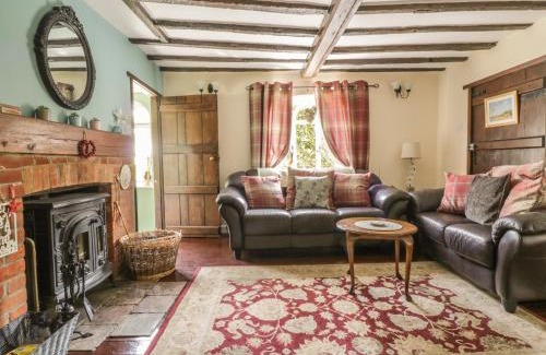 Thorington Casa | 28 Stone Cottage