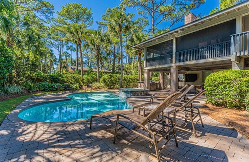 Sea Pines Casa | 28 Surf Scoter 2nd Row Steps from the Beach Renovated