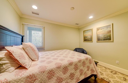 Sea Pines Casa | 28 Surf Scoter 2nd Row Steps from the Beach Renovated