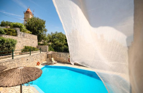 Vlachopoulatika Villa | 280 m² Villa ∙ 4 habitaciones ∙ 9 huéspedes