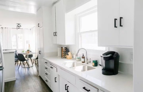 West Newport Casa | 28th Street Beach Bungalow just one short block from the beach close to the pier