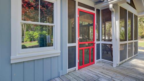 Isle of Palms Casa | 29 24th Avenue by AvantStay Easy Beach Access