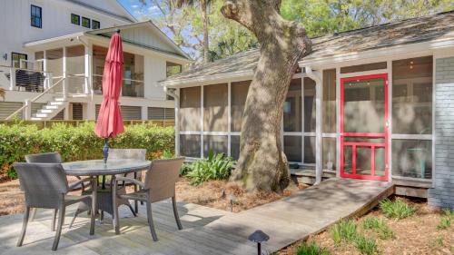 Isle of Palms Casa | 29 24th Avenue by AvantStay Easy Beach Access