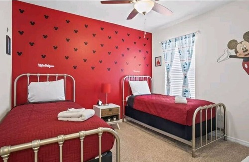 Sunridge Woods Casa | #29 Beautiful Solterra Vacation Home - Joyful Mom