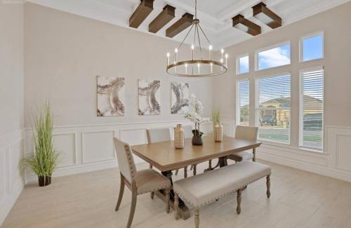Calallen Casa | 298 5 Bedrooms Fenced yard New Construction