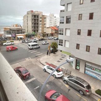 Zona de La Perla Apartamento | 2amb con vistas al mar