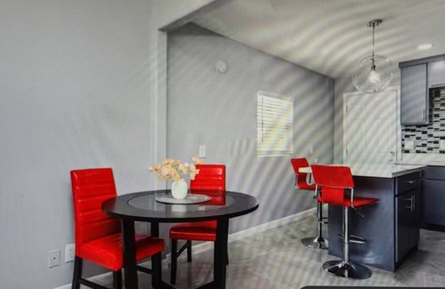Brownsville Apartamento | 2B/1B Cozy apartment in peaceful Brownsville with AC