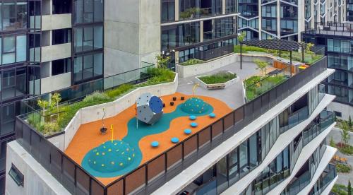 Reid Apartamento | 2B-1BR-1Car-Courtyard-CBD-Shops