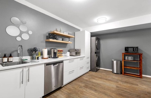 Freeland Casa | 2b1b Unit @Whidbey Island w/ Game Room + Hot Tub