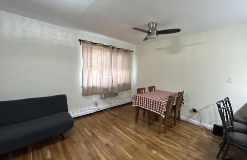 Queens Apartamento | 2B2B unit next to Bayside LIRR