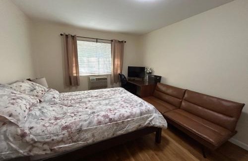 Queens Apartamento | 2B2B unit next to Bayside LIRR
