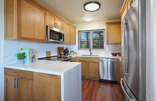 Lihue Condominio | 2BD/2BA Oceanfront Condo with Beach Access
