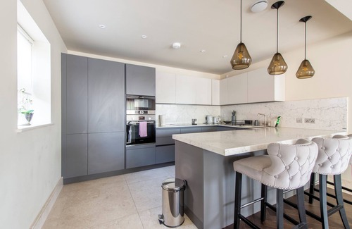 Chigwell Apartamento | 2BD, 2BA Urban Oasis