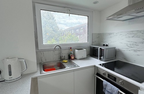 Custom House Apartamento | 2BD Flat Perfect for Remote Workers, ExCel London
