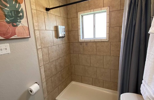 Pasadena Casa | 2Bd King/Queen in the Heart of Pasadena