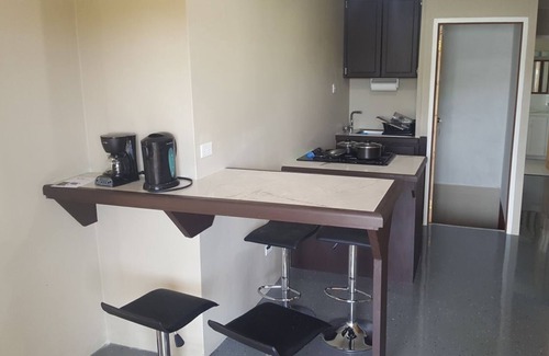 Welches Apartamento | 2bd room, 2 blocks from beach