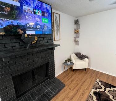 Northwest Dallas Apartamento | 2BD STATE FAIR l DT Dallas l FIFA READY l 5 Min from Love Field