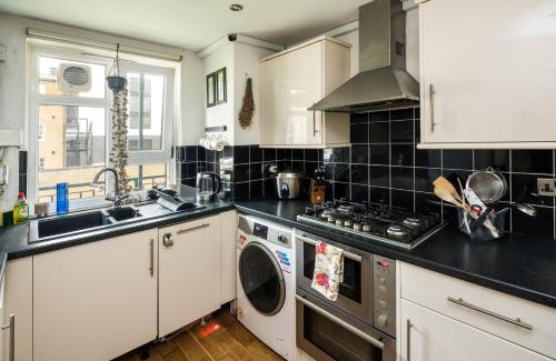 Hoxton West Apartamento | 2BD Stylish Home w/t Grand Piano Central London
