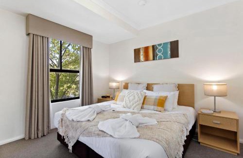 Northbridge Apartamento | 2BDR 1BTH - James Street Magic