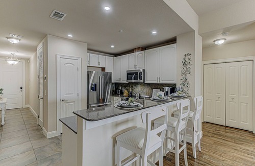 Horseshoe Bay Condominio | 2BDR Condo for 4 with Pool, Hot Tub & View of Marina!