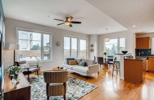 Central Boulder Apartamento | 2BDR Condo w/ Amazing private patio & amenities!
