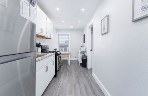Del Mar Apartamento | 2BDR+Extd Stay Discounts+Central+RemoteWork