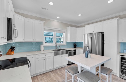 Islamorada Complejo | 2Bed 2 bath Home with ocean views, in a pet friendly resort,