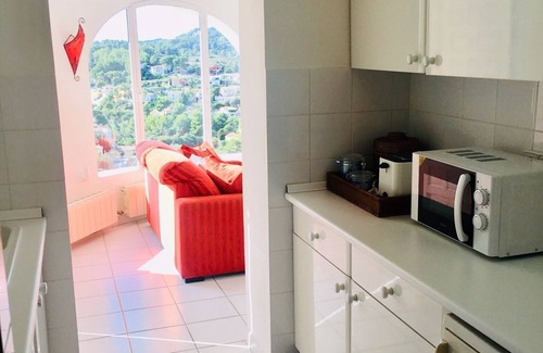 Costa de Benissa Apartamento | 2bed 2bath con piscina privada y vistas al mar goza de sol todo el día!