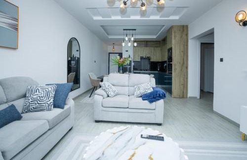 Central Province Apartamento | 2Bed Apt in Lavington w Pool&Gym