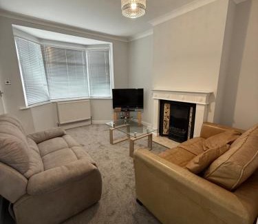 Kingswinford Apartamento | 2Bed Contractor & Family Stay Kingswinford DY6