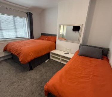 Kingswinford Apartamento | 2Bed Contractor & Family Stay Kingswinford DY6