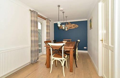 Johnshaven Casa | 2Bed Cottage Johnshaven - Family Friendy