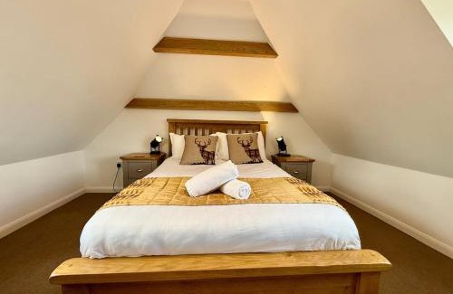 Hook Apartamento | 2Bed Cottage Near Odiham Castle Scenic Field Views