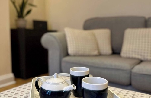 Golborne Apartamento | 2Bed - Private Patio -3min to Westbourne Park Tube