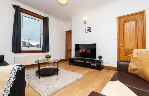 Grangemouth Apartamento | 2Bed Upper Cottage Flat-On Street Parking