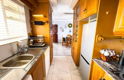 Kingsborough Apartamento | 2BEDRM AWARD WINNING 4 SLEEPER SEAFACING APARTMENT 1703 ON HIGH TIDE AMANZIMTOTI