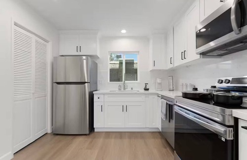 Monrovia Casa | 2Bedroom/1Bath/Safe/DTLA / Pasadena / Hollywood