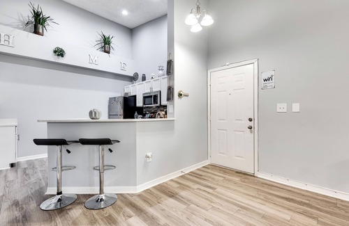 Hallandale Beach Apartamento | 2Bedroom 2Bath Water View Apartment