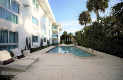 Bal Harbour Apartamento | 2Bedroom-2Bathroom City View Steps Away from Bal Harbour Beach