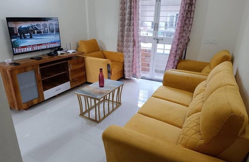 Bavdhan Apartamento | 2BHK AC Service Apartment 102 Bhugaon