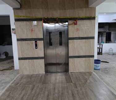 Pune Apartamento | 2BHK AC Service Apartment 103